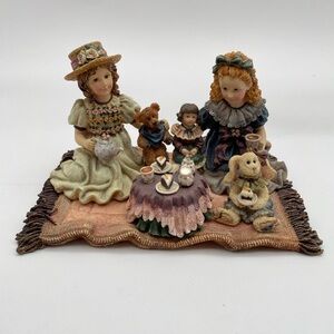 Boyds Yesterdays' Child "Tea for Four" Sarah & Heather Figurine #3507